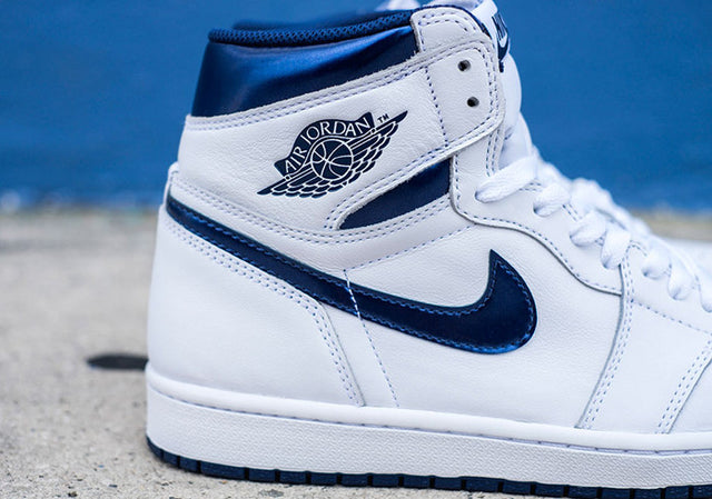 Retro 1 High OG "Metallic Navy"