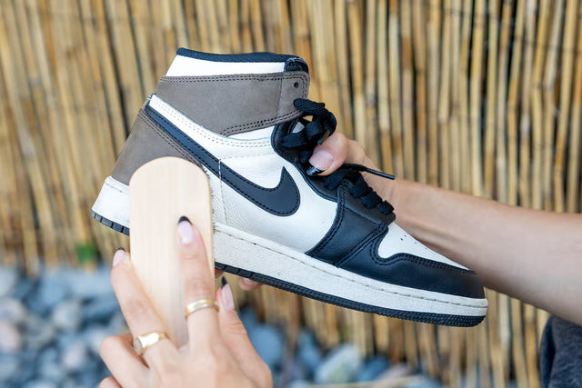 How to Keep Your Sneakers Looking Fresh: Essential Sneaker Care Tips
