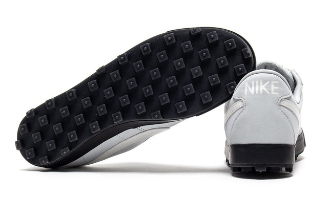 M Nike Astrograbber QS IH2341-001