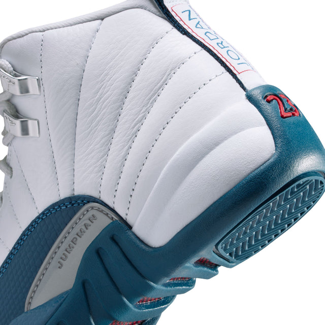 Y Air Jordan 12 Retro "French Blue" 153265-114