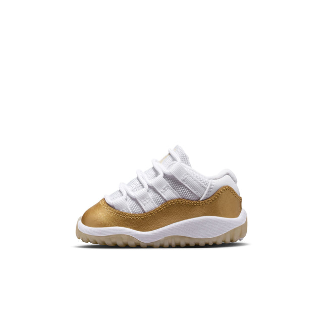 Y Jordan 11 Retro Low 645107-102
