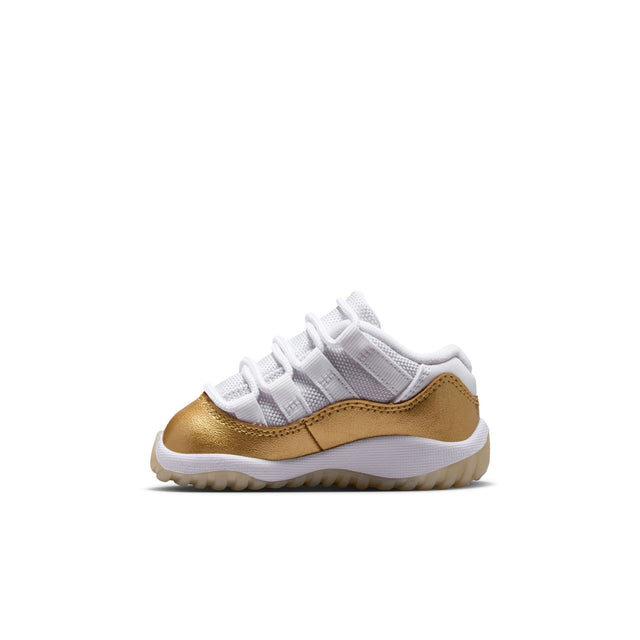 Y Jordan 11 Retro Low 645107-102