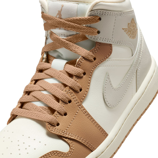 W Air Jordan 1 Mid BQ6472-118