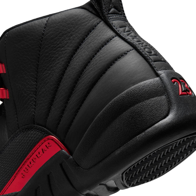 M Air Jordan 12 Retro "Bloodline" CT8013-003
