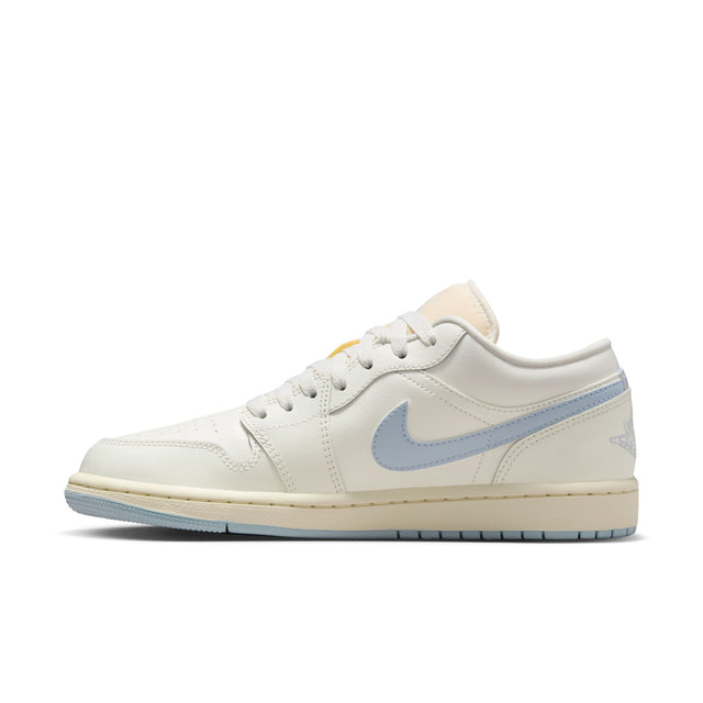 W Air Jordan 1 Low DC0774-106