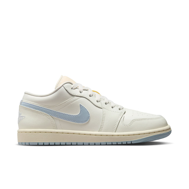 W Air Jordan 1 Low DC0774-106