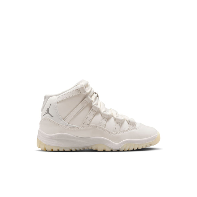 Y Jordan 11 Retro "Pearl" DO3857-110