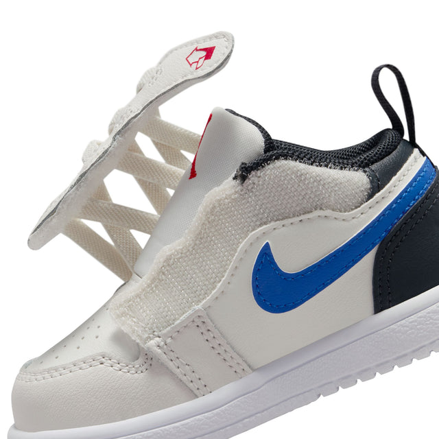 Y Jordan 1 Low Alt DR9747-027