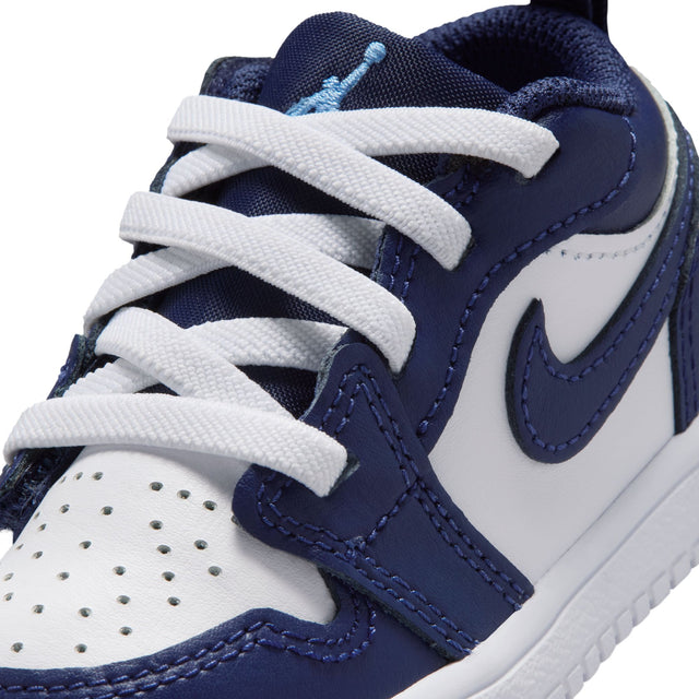 Y Jordan 1 Low Alt DR9747-404