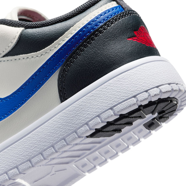 Y Jordan 1 Low Alt DR9748-027