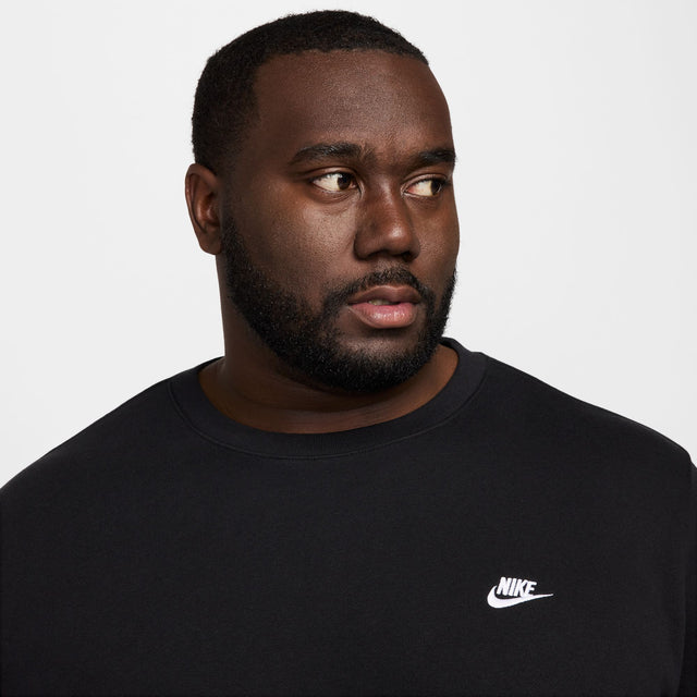 M Nike Club FN3886-010