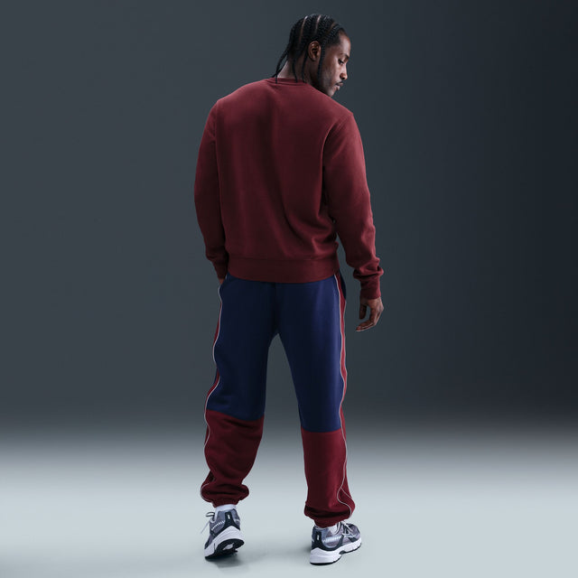 M Nike Club FN3886-619