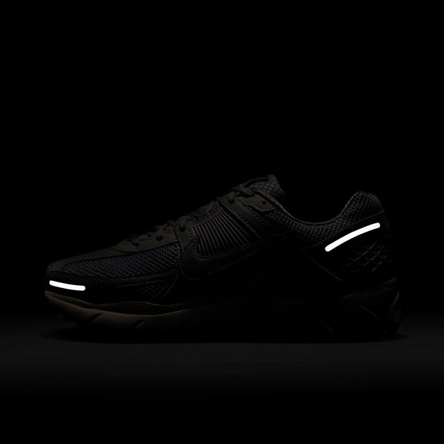 W Nike Zoom Vomero 5 FQ7079-100