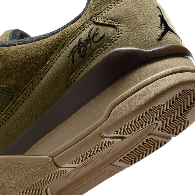 M Jordan Flight Court HF3255-202