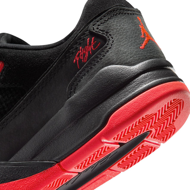 Y Jordan Flight Court HF3333-011
