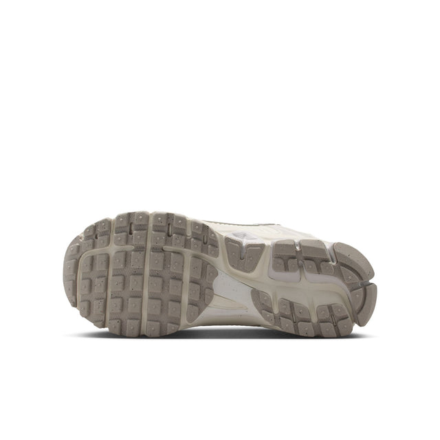 Y Nike Vomero 5 HF6998-108