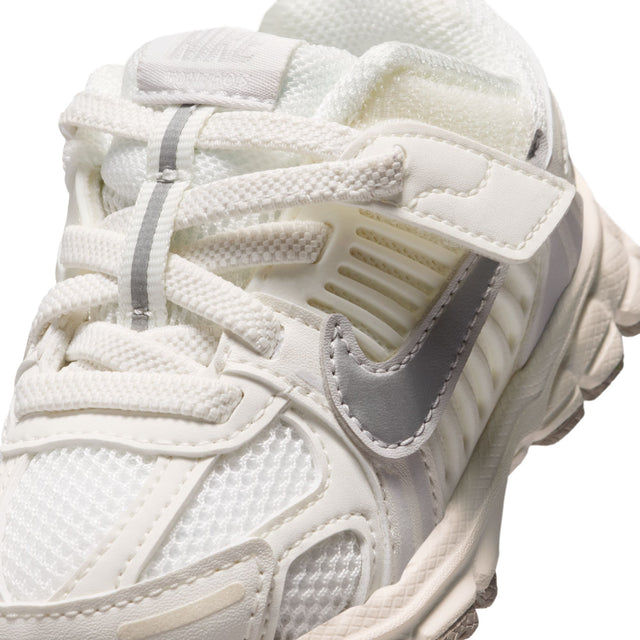 Y Nike Vomero 5 HF7000-108