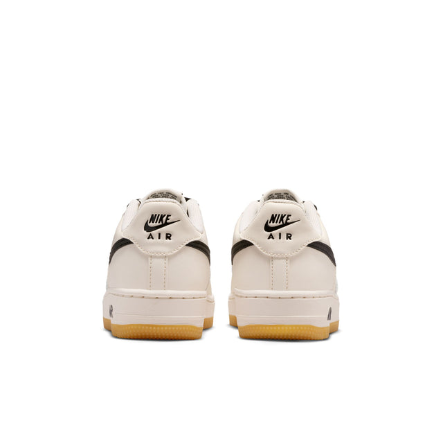 Y Nike Air Force 1 LV8 HQ1911-002