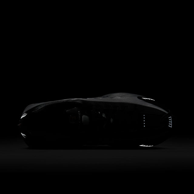 M Nike Shox R4 HQ1988-002