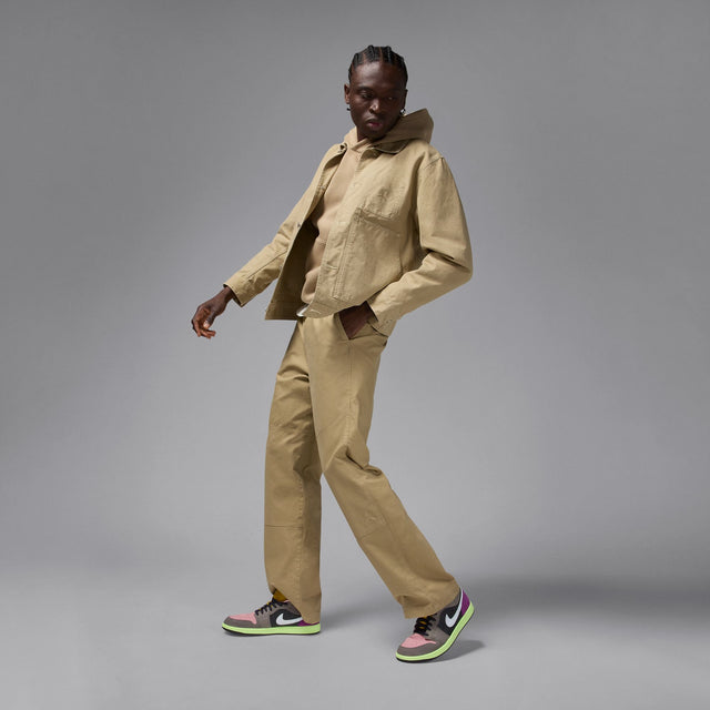 M Air Jordan 1 Low SE HQ2010-005