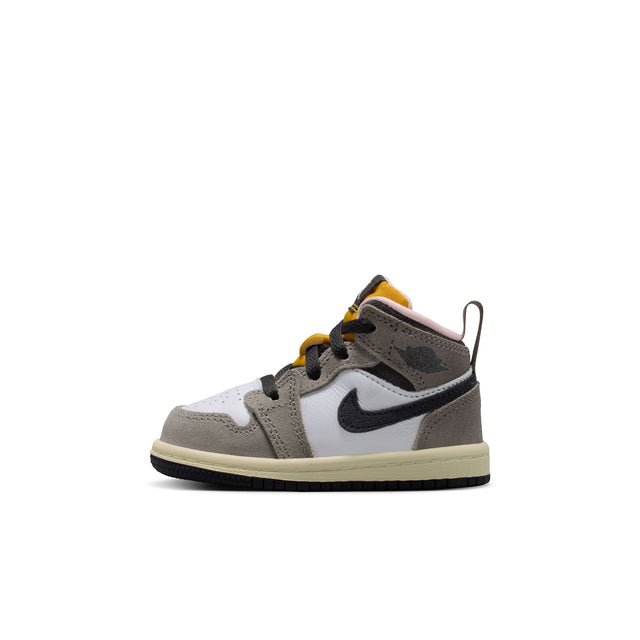 Y Jordan 1 Mid SE HQ2012-100