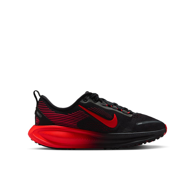 Y Nike Vomero 18 HQ2157-013