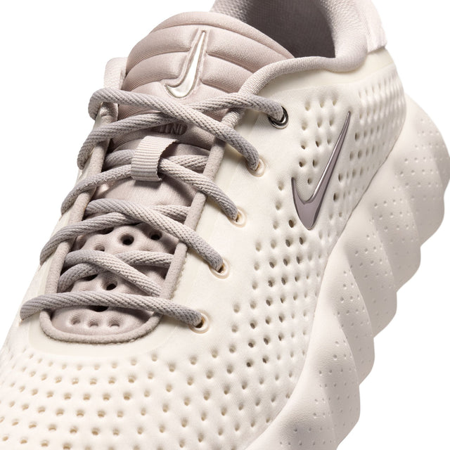 M Nike Mind 002 HQ4308-004