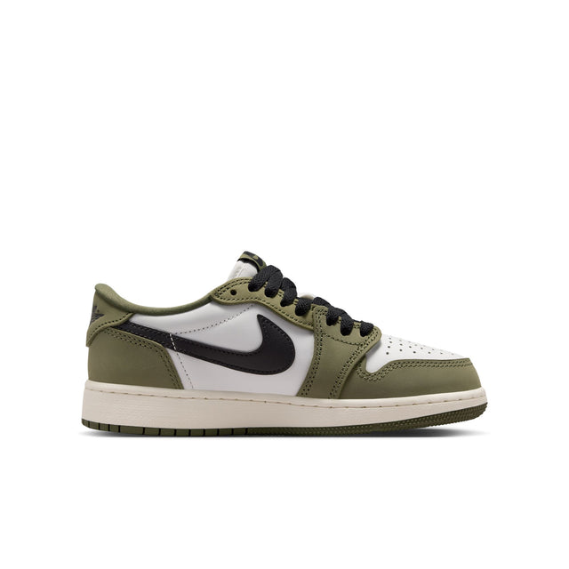 Y Air Jordan 1 Retro Low "Medium Olive and Summit White" HQ6999-200