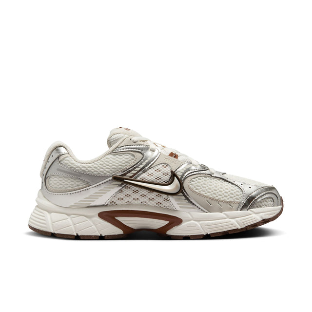 Nike V5 RNR HQ7901-102