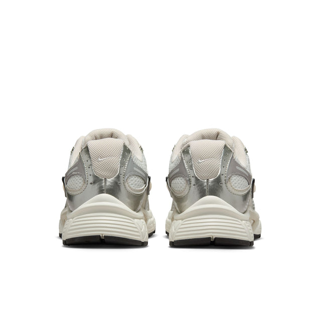 W Nike V5 RNR HQ7901-104