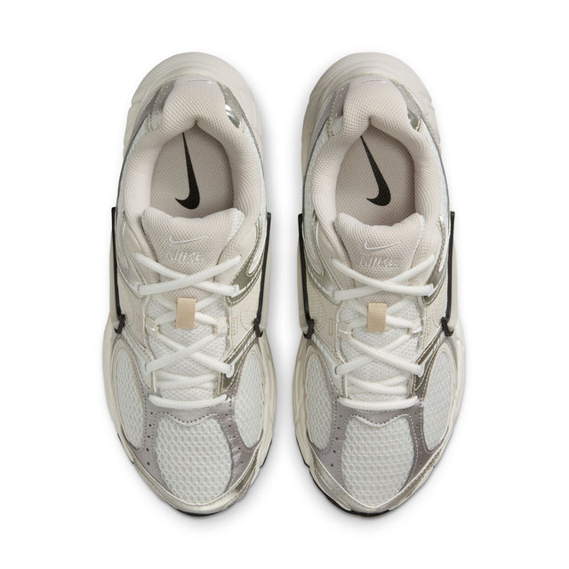 W Nike V5 RNR HQ7901-104