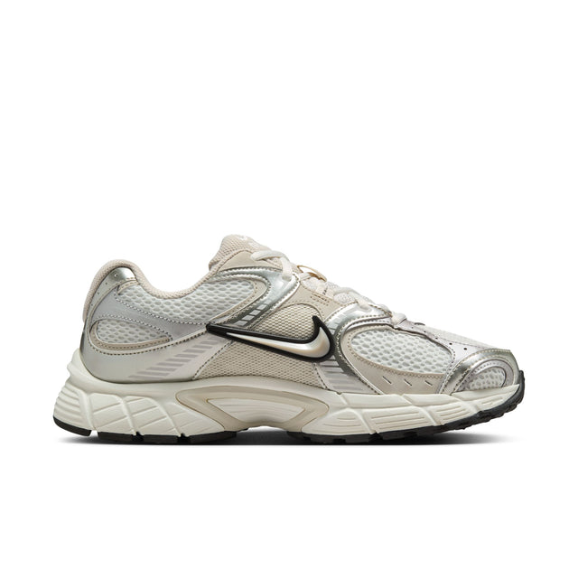 W Nike V5 RNR HQ7901-104
