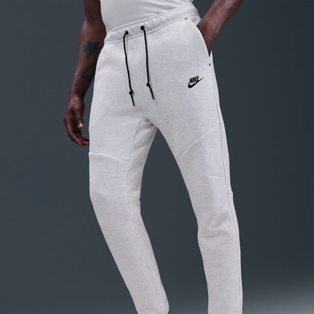 M Nike Tech HV0959-051
