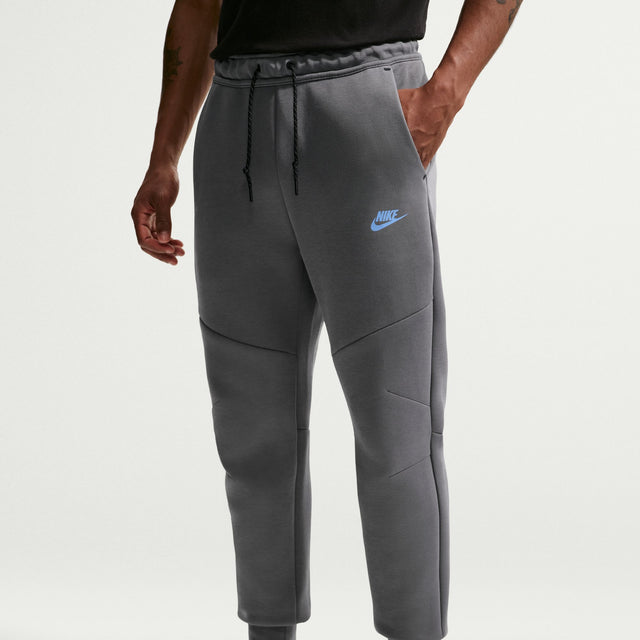 M Nike Tech HV0959-085