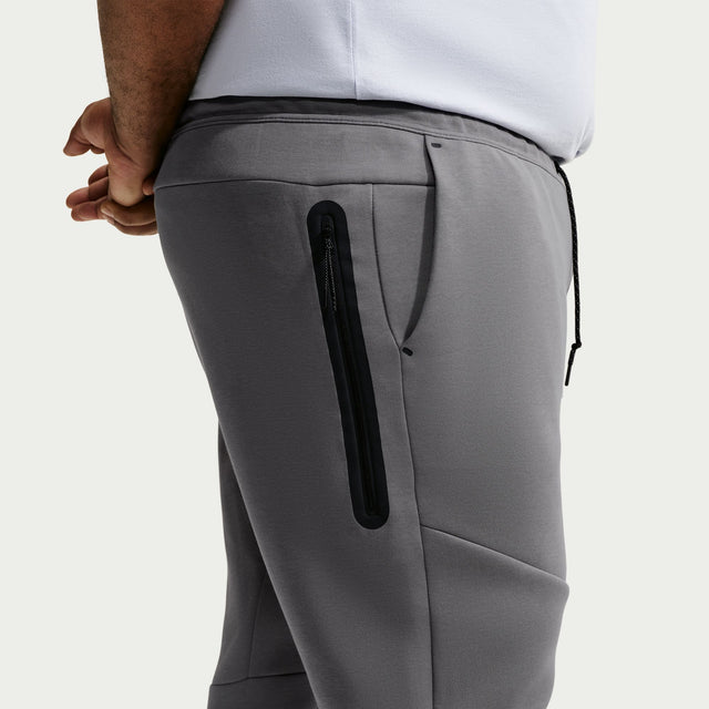 M Nike Tech HV0959-085