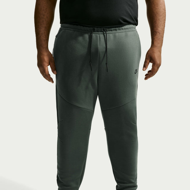 M Nike Tech HV0959-303
