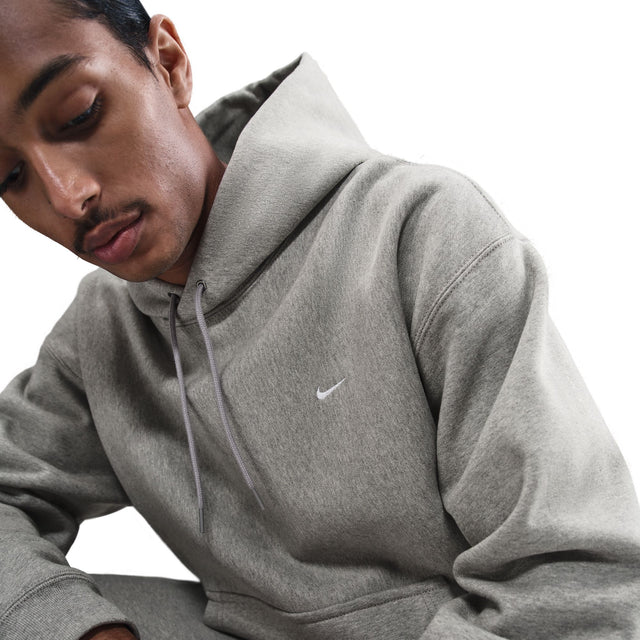 M Nike Solo Swoosh HV1082-063