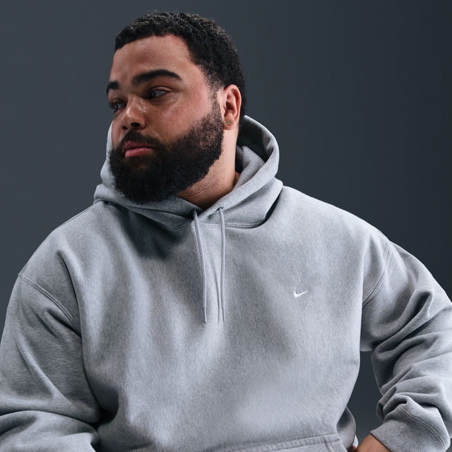 M Nike Solo Swoosh HV1082-063