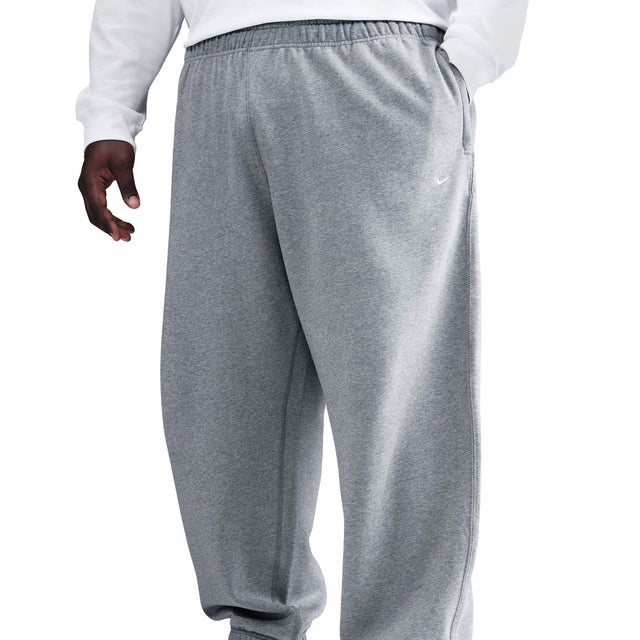 M Nike Solo Swoosh HV1088-063