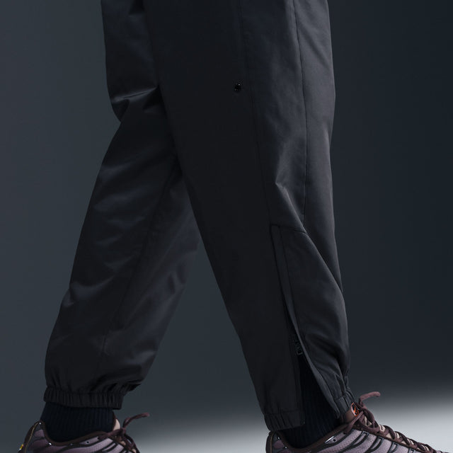 M Nike Windrunner HV8371-010