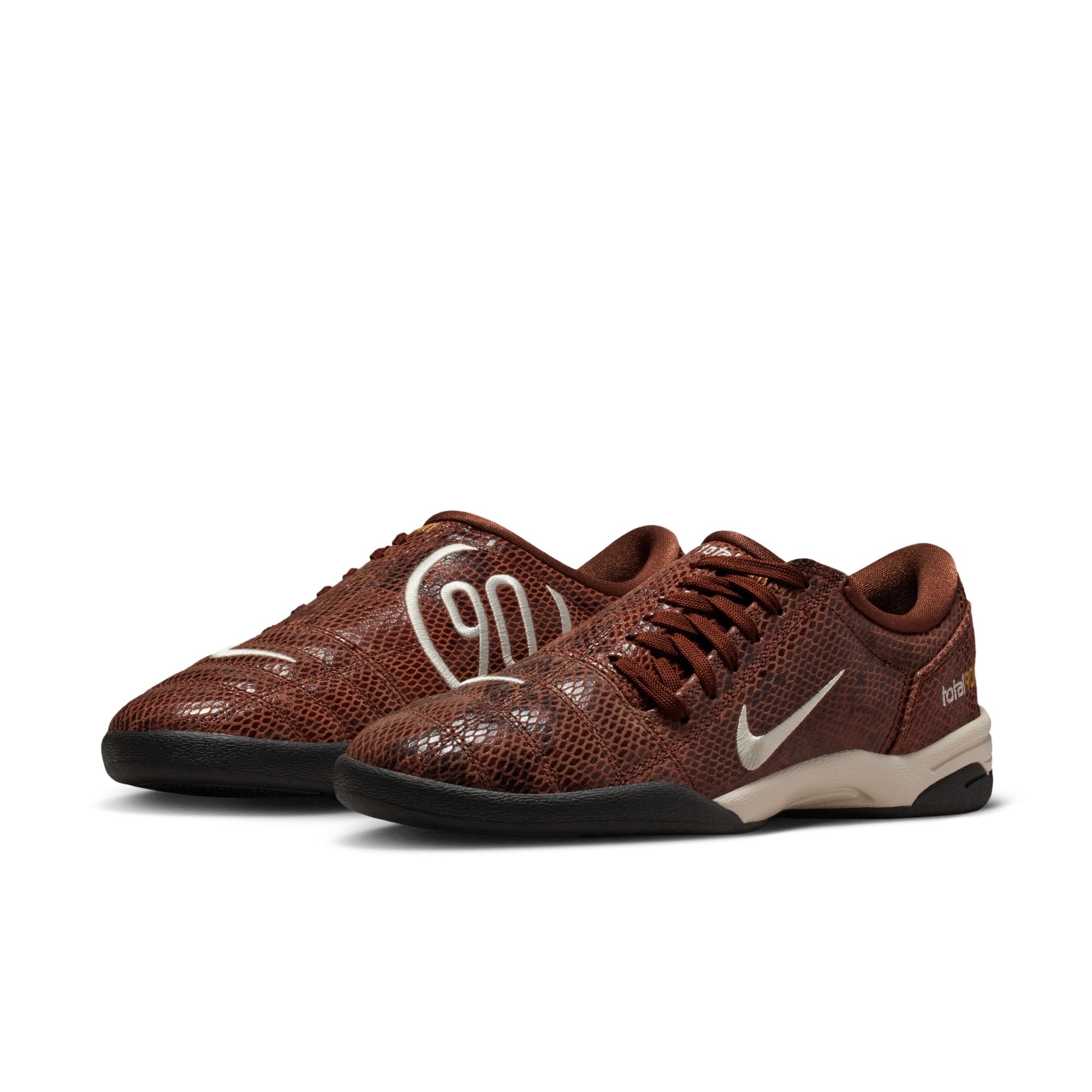 W Nike Total 90 SE IB4204-201 – BB Branded