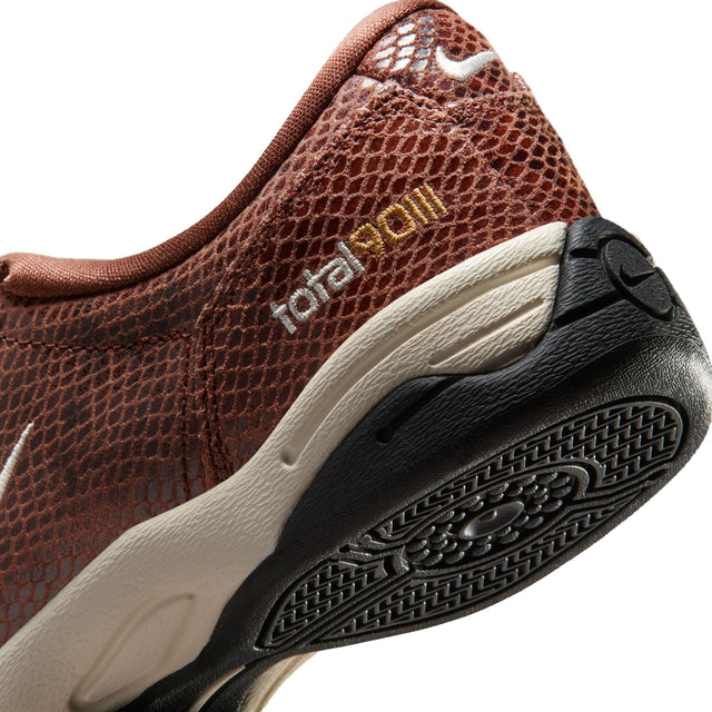 W Nike Total 90 SE IB4204-201