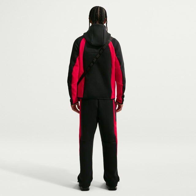 M Nike Tech IF1323-011