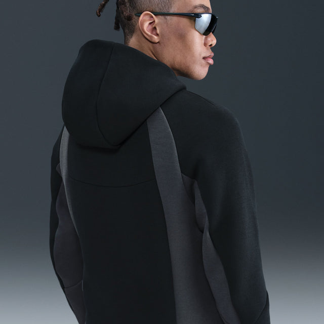 M Nike Tech IF1325-010