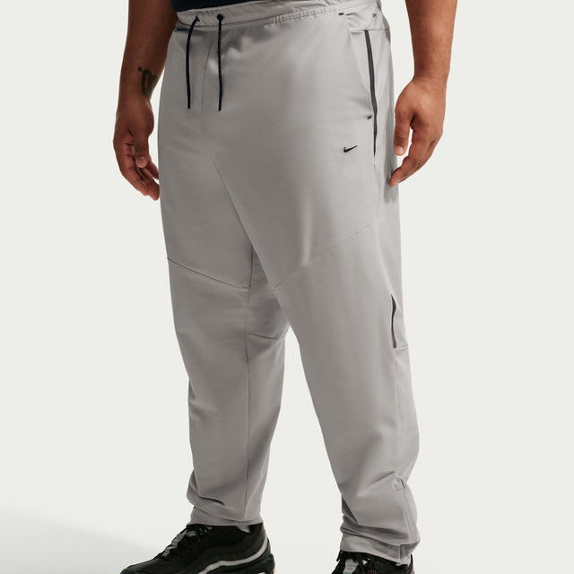M Nike Tech IF1404-009