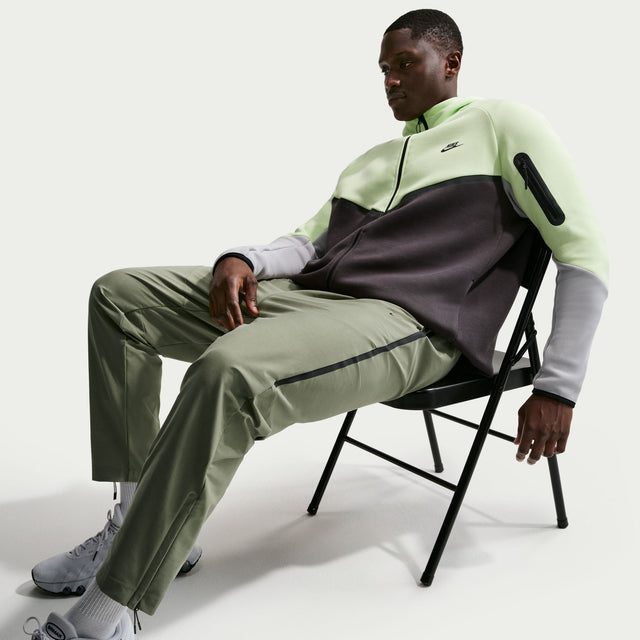 M Nike Tech IF1404-328