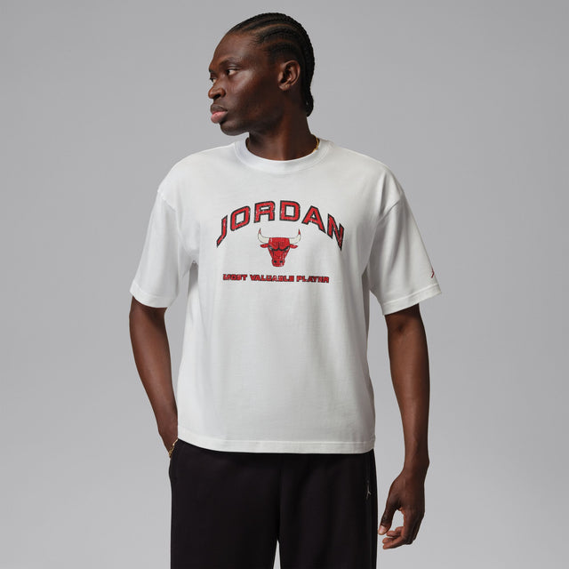 M Jordan Flight Essentials IF3121-100