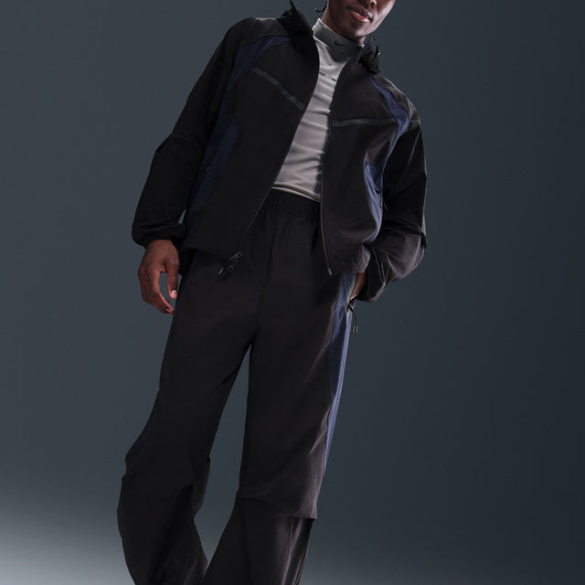 M Nike Tech IH8466-010