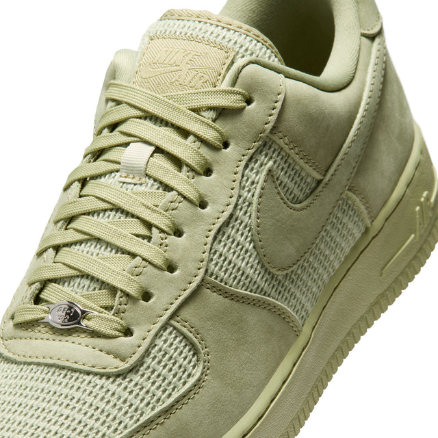 M Nike Air Force 1 '07 LV8 II9807-300