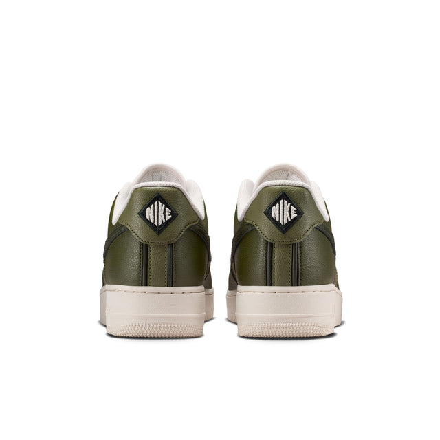 M Nike Air Force 1 '07 LV8 IM5752-301